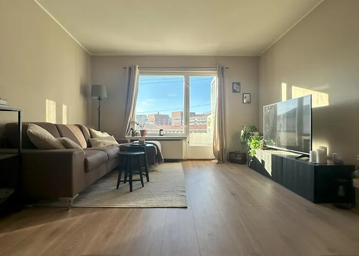 Modern And Cozy Apartment Near The City Centre